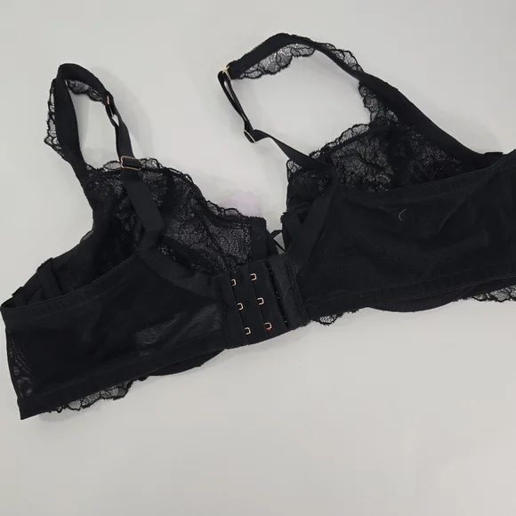 NWT Savage Fenty black lace bra - Picture 10 of 12